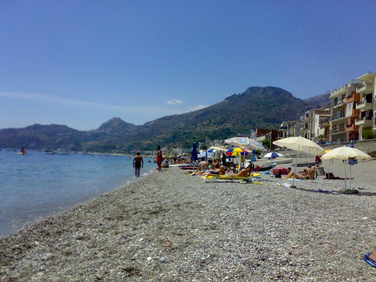 Locazione Turistica F.G. Rando Διαμέρισμα Letojanni Εξωτερικό φωτογραφία